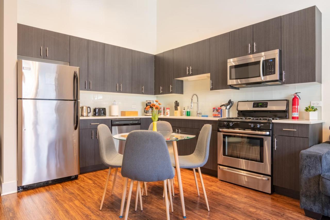 Mccormick Place 420 Friendly 3Br In Downtown Chicago With Optional Parking Sleeps 8 Guests Near Soldier Field, Grant Park And Lakefront Trail Exteriör bild
